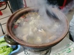 -威邵鸡煲(西华路总店)