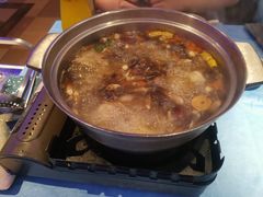 -千岛蚝高压锅生蚝·人参火锅(白云万达店)