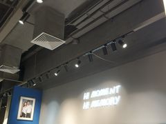 -海马体照相馆(万菱汇店)