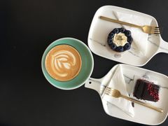 -UNI UNI(环亚凯瑟琳店)