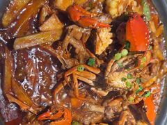 -徐记小怪兽肉蟹煲(中央大街店)