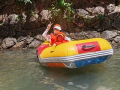 -安吉龙王山峡谷漂流