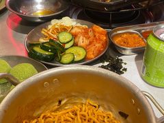 -阿亲家·韩式无限烤肉(花果园店)
