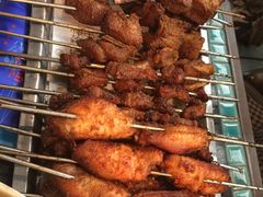 -鸣记脆皮烤鱼·海鲜烤鱼(三八广场店)