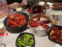 -巴厘龙虾·榜首油焖大虾(音乐学院·沿江酒馆店)