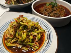 -铜锣湾·有麝自然香(渝北财富中心店)