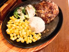 铃木肉饼-铃木食堂(帽儿胡同店)