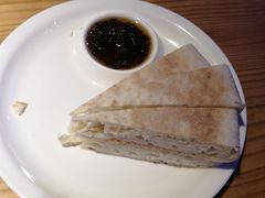 地锅馍-小小河边鱼(天润城店)