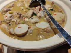 -头上红煨盐鸡·非遗院子餐厅