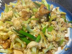 -靠山屯东北农家菜(八龙桥雅苑店)