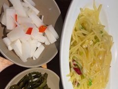-九锅一堂酸菜鱼(万达广场店)