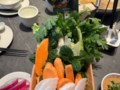 -左庭右院鲜牛肉火锅(上海荟聚店)