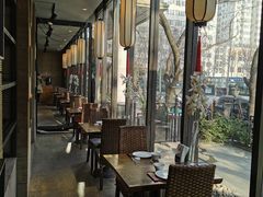 露天位-金枝玉叶上海人家食府(三里河店)