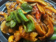 -胡子饮食店