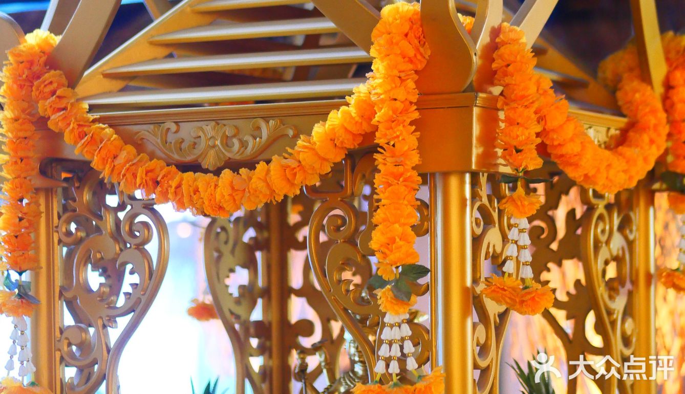 夏天太热，宜来泰妃殿避暑