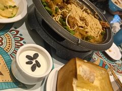 -楼兰古丽·新疆拌面·清真(华阳城店)