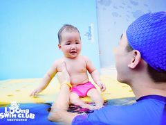 -龙格亲子游泳俱乐部(泊富中心)