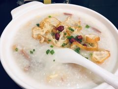 荔湾艇仔粥-卓粤拉肠(红庙店)