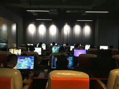 -海梵电竞(峰云街店)