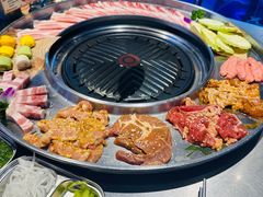 -哈哈碳都·牛肋条无限自助烤肉(台江万达店)