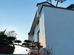 -龙华寺