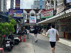 -两兄弟Song Pee Nong(2号店)