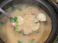 鲍鱼鲜虾粥-唔止卤嘢·潮州府城菜(鹭江店)