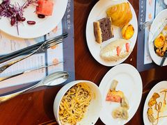 -武汉世茂希尔顿酒店·汇·全日餐厅