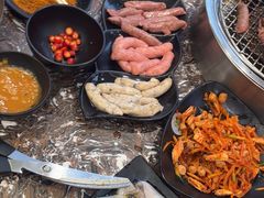 -啊美丽炭火烤肉(滑翔一店)