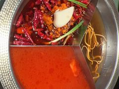 -廖掌柜·重庆鲜货火锅(上海首店)