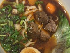 -康师傅私房牛肉面(申虹店)