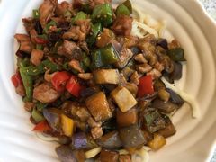 茄子肉丁鸡蛋拌面-文三里屯面馆(三里屯店)