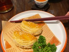 蜜汁叉烧酥-山水茶艺馆·点心粤菜·30年老字号