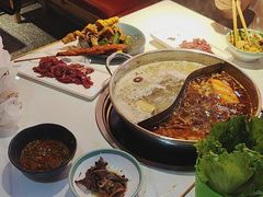 -潮牛岛·潮汕鲜切牛肉自助火锅(无锡首店)