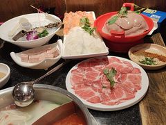 -周师兄大刀腰片火锅(洪崖洞旗舰店)