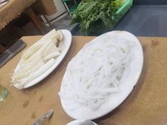-濠轩阁特色生蚝火锅(水湾路店)
