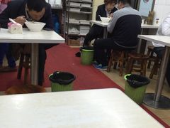 -小胖子馄饨店(洪兴路店)