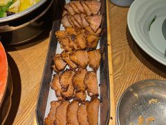 -蜜桃餐厅·伴山(湖滨商业街店)