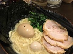 -横浜家系ラーメン壱角家(新宿アルタ裏店)