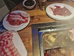 -蒙肥羊·酸汤潮牛·鲜牛肉火锅烤肉自助(岗顶店)