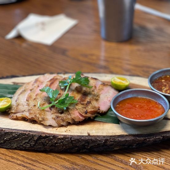 应泰餐厅Inthai(深蓝店)
