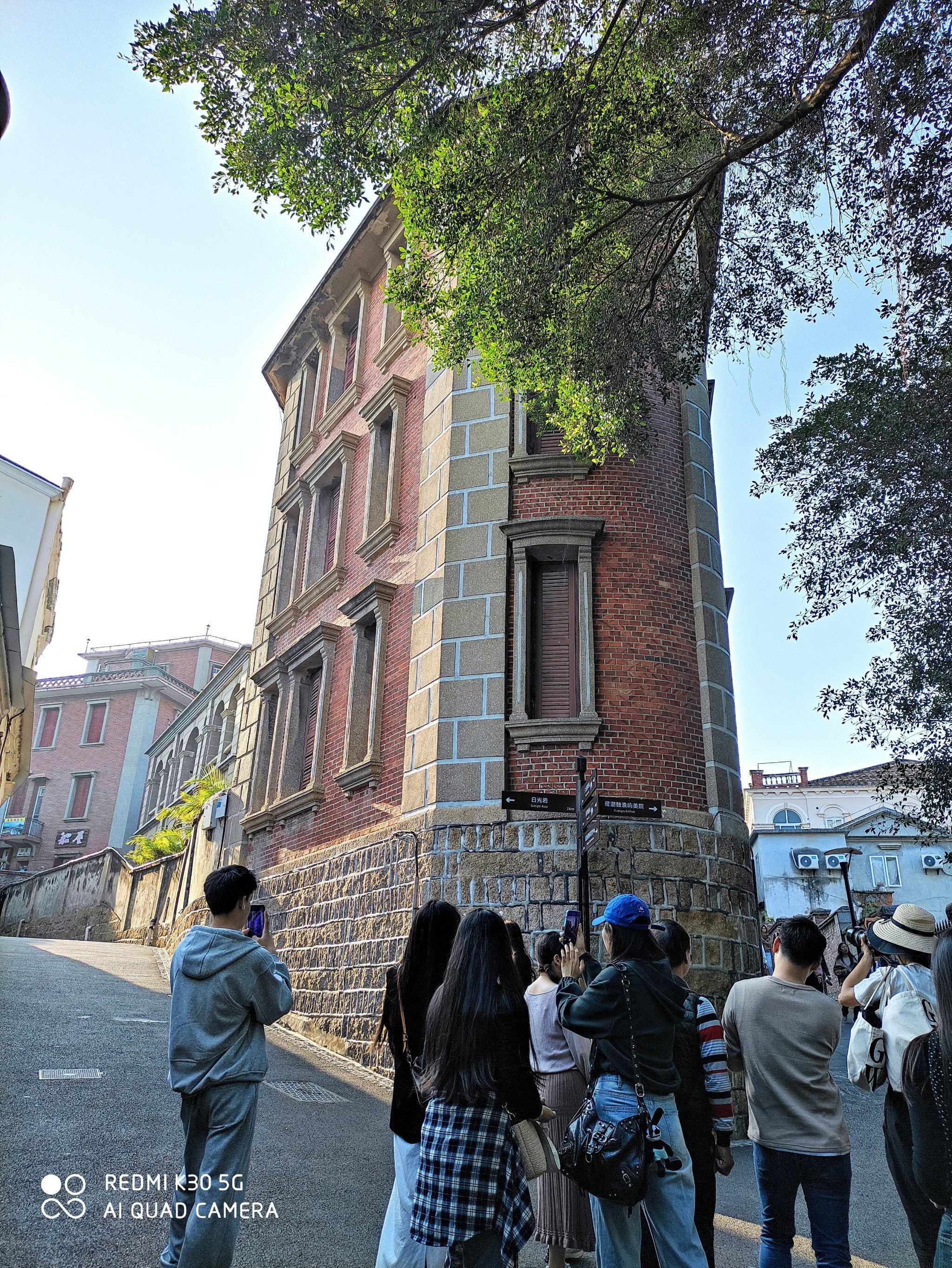 鼓浪屿爱的转角 网红打卡地,挺漂亮的,拍照的人很多