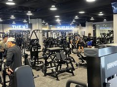 -TMG潮流健身(奥体莲荷里店)
