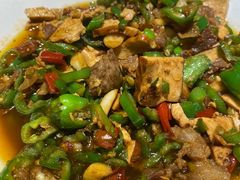 青椒炒香干-谢小厨(沈家店)