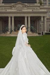 -派丽莫Pellimo原创设计婚纱品牌