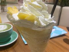 -藏猫猫咖啡主题馆(中央大道店)