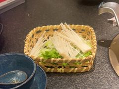 -湊湊火锅·茶憩(打浦桥日月光店)