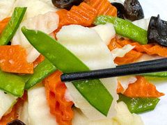 -天伦海鲜·老味道·青岛菜(栈桥天主教堂店)