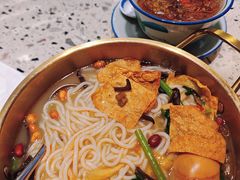 -雙冲柳州螺蛳粉&酸嘢&桂林米粉(簋街店)