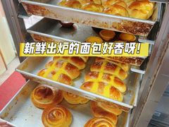 -新南新咖啡美食(南新花园店)